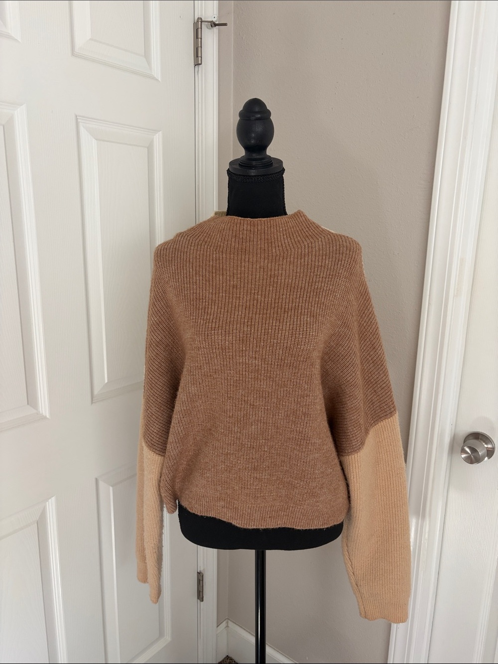 Women’s Neutral Sweater